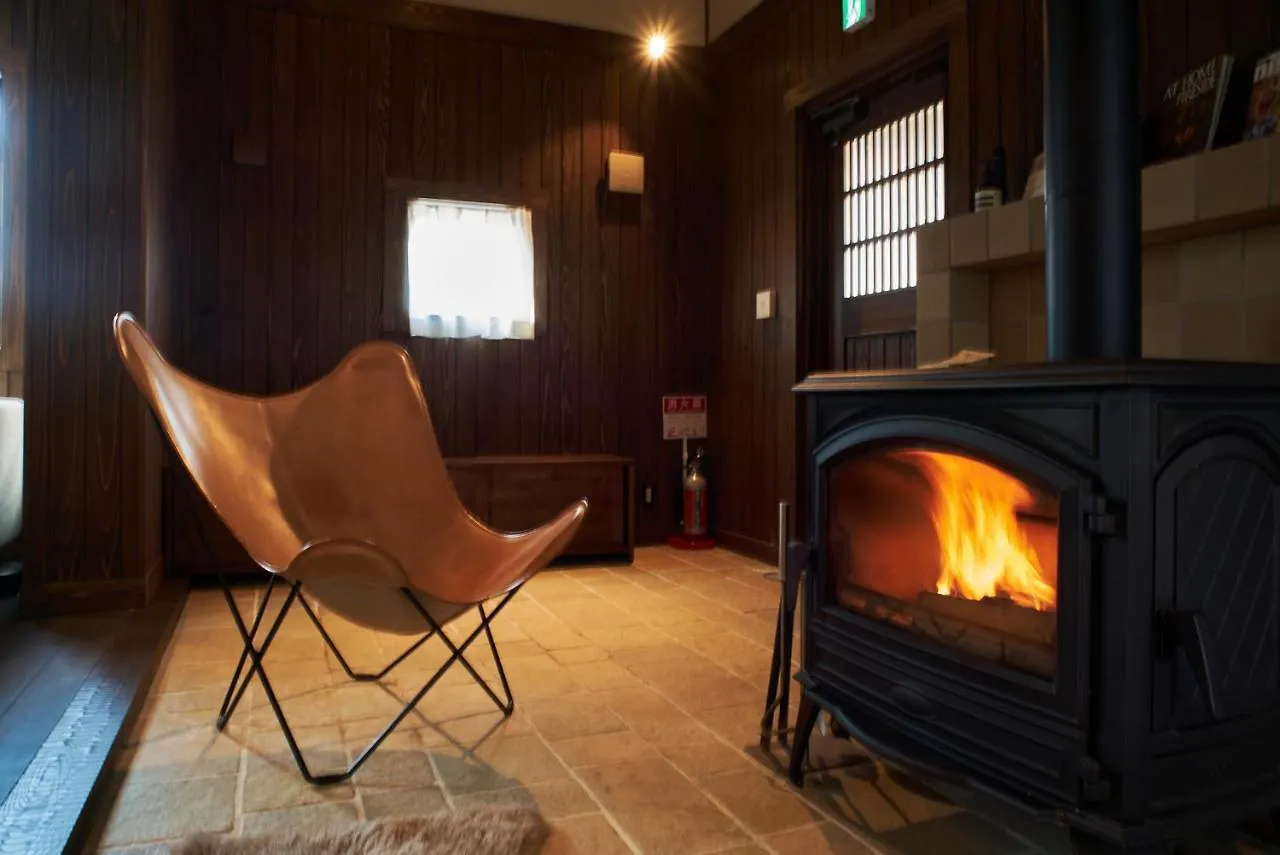 Slow House Niseko 0*,  Japan